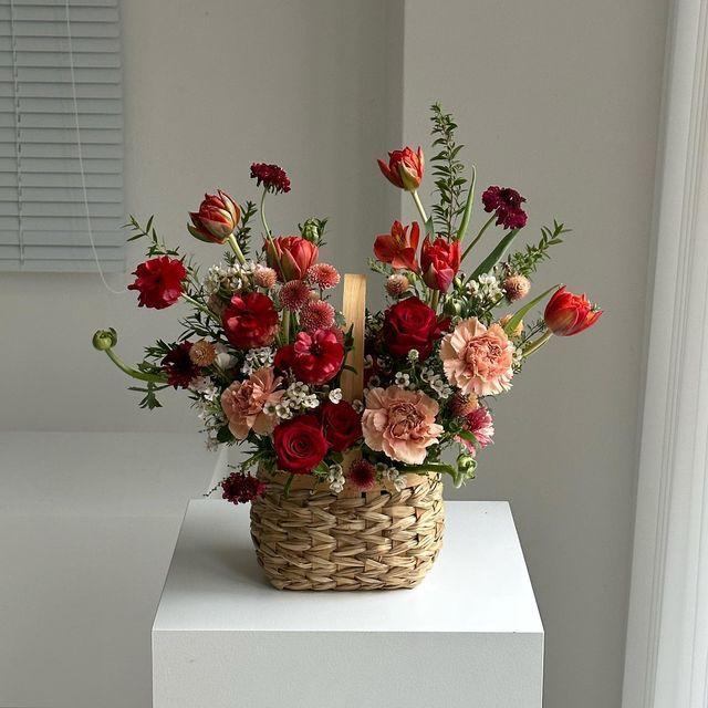 Enchanted Garden: Lush Floral Embrace